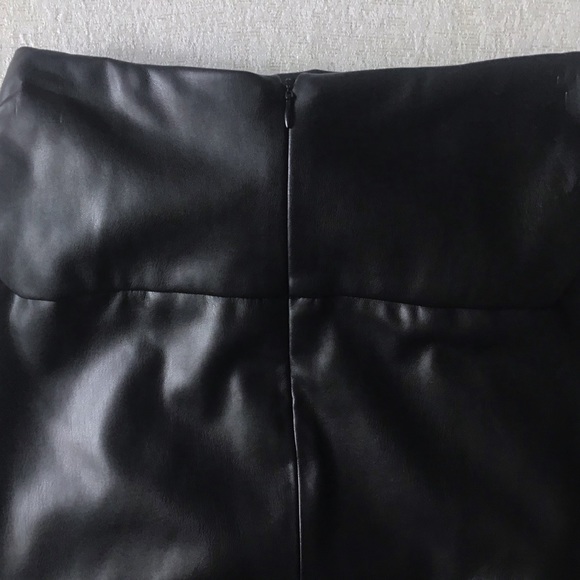 Zara Vegan Leather Pencil Skirt Womans XS Front Tie Waist Asymmetrical Faux Wrap - Picture 5 of 10